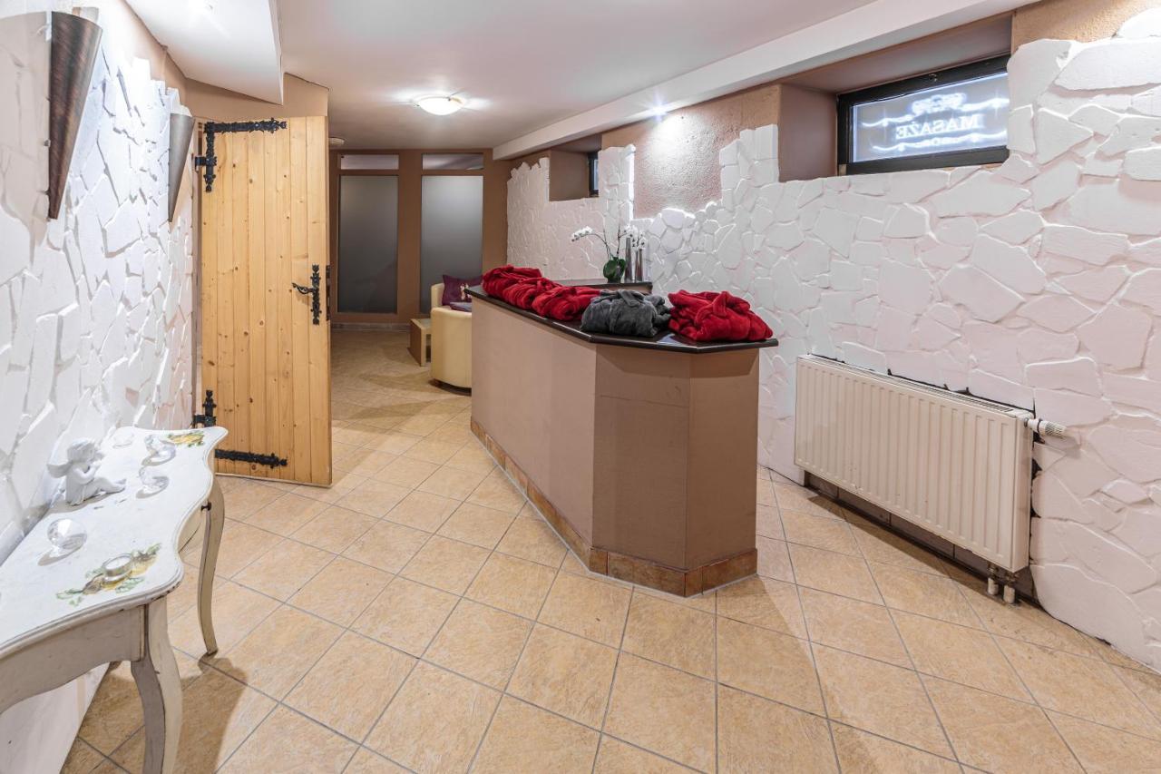 Hotel Fenix Jelenia Góra Eksteriør billede